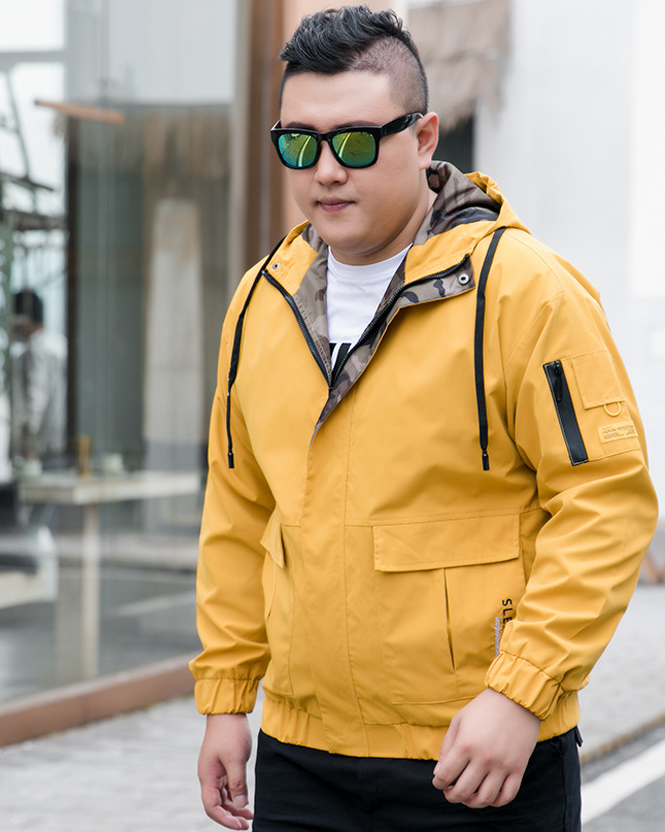 Men's plush lined hooded winter jacket